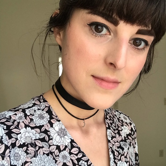 Meet your Posher, Aggie - Picture 3 of 6